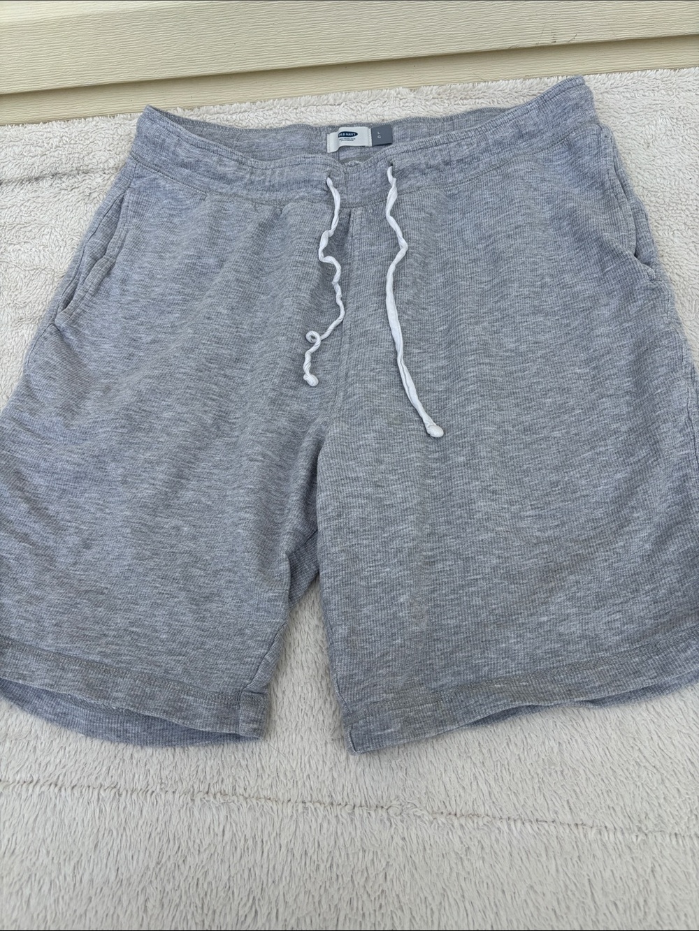 Old Navy Gray Women’s Knit Drawstring Athletic Shorts